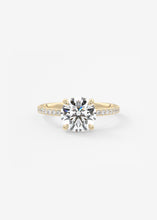 The Single Scoop Pavé | Round