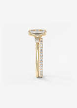 Plunge Three Stone | Emerald