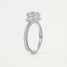 Royale Three Stone Pavé | Round