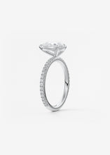 Harper Pavé | Pear