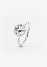 Vintage inspired round bezel set Frank Darling diamond engagement ring with millgrain detailing and a low profile trellis basket in platinum