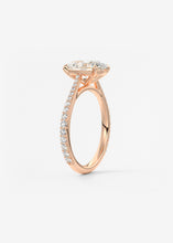 The Cathedral Pavé | Oval