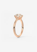 The Duchess | Round