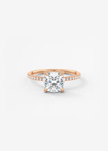 Harper Pavé | Cushion