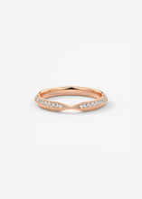 The Pinched Pavé