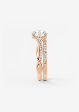The Knot | Round