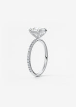 Harper Pavé | Cushion