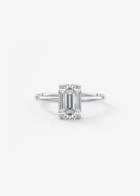 Plunge Hidden Halo | Emerald