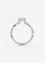 The Knot | Oval