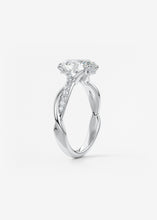 The Knot | Oval