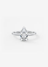 The Plunge | Pear
