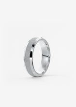 The Knurled Bevel