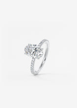 The Harper Deluxe | Oval