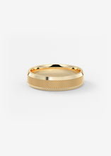 The Knurled Bevel