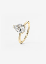 The Plunge | Pear
