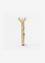 Harper Classic Pavé | Round